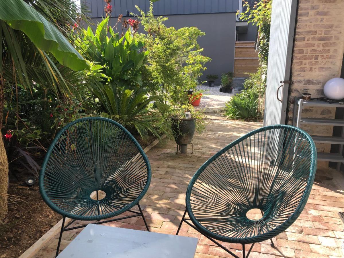 La Petite Maison Dans La Jungle Chartres-de-Bretagne Екстер'єр фото